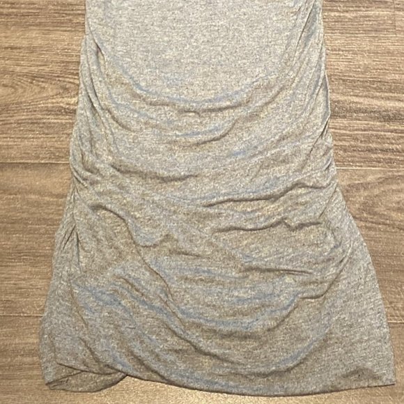 Grey LE CHÂTEAU Dress, Size X-Small. - Picture 2 of 2